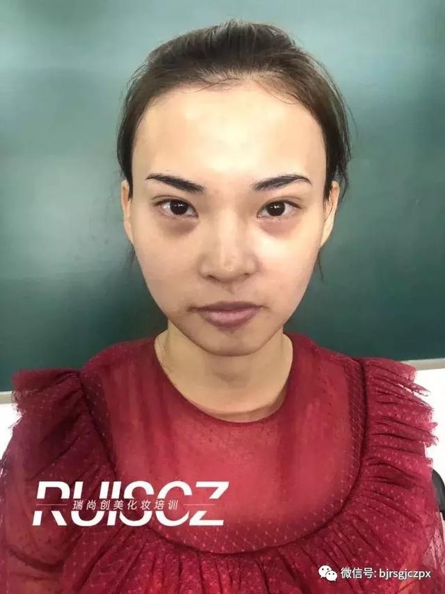 高段位水彩新娘，玩色达人的拿手好戏！